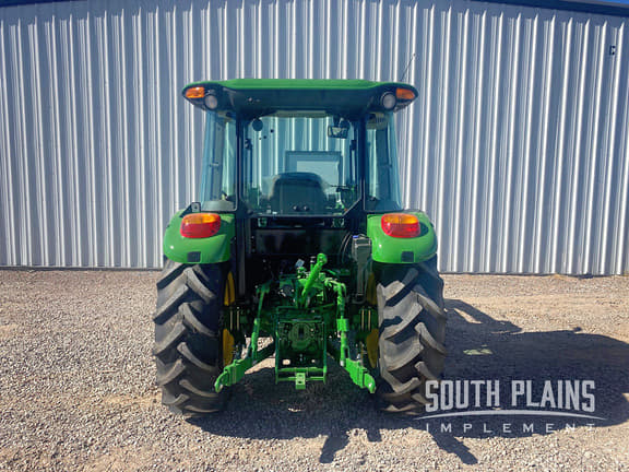 Image of John Deere 5075E equipment image 3