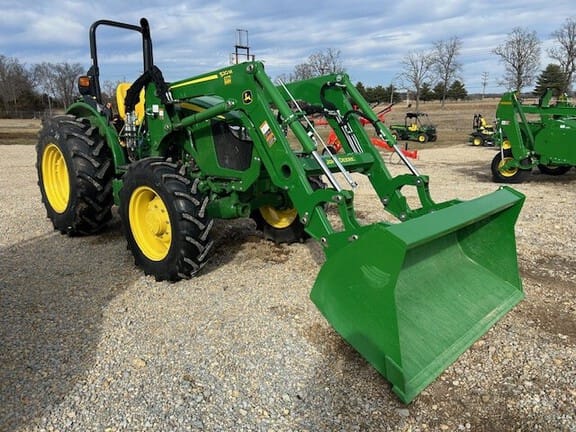 2025 John Deere 5075E Equipment Image0