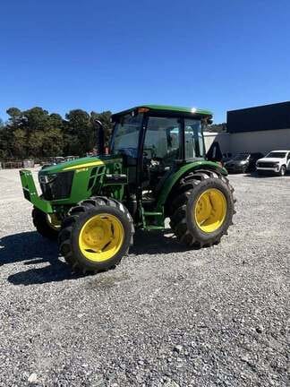 2025 John Deere 5075E Equipment Image0