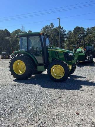 Image of John Deere 5075E equipment image 2