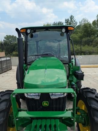 Image of John Deere 5075E equipment image 1