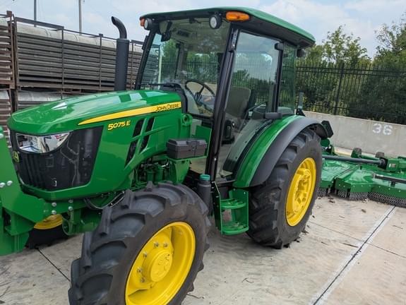 Image of John Deere 5075E Primary image