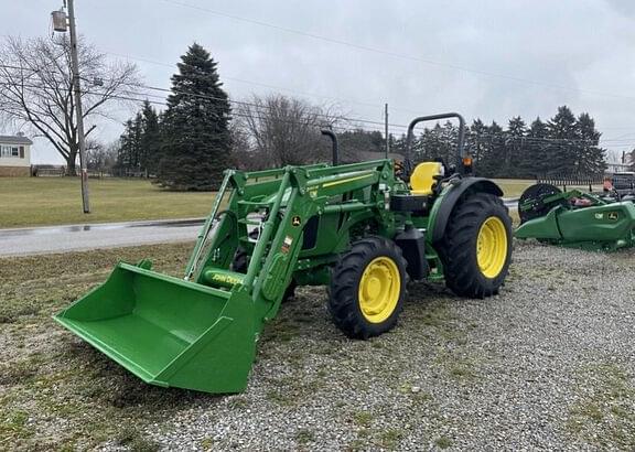 Image of John Deere 5075M equipment image 1