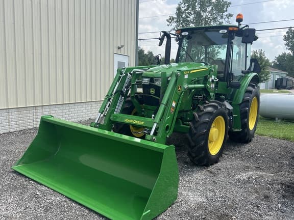 Image of John Deere 5090E equipment image 1
