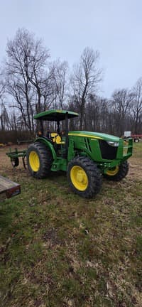Image of John Deere 5090E Primary image