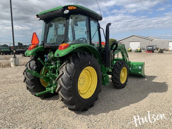 Image of John Deere 5090E equipment image 3
