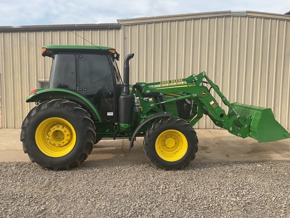 Image of John Deere 5090E equipment image 3