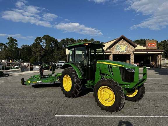 Image of John Deere 5090E equipment image 4