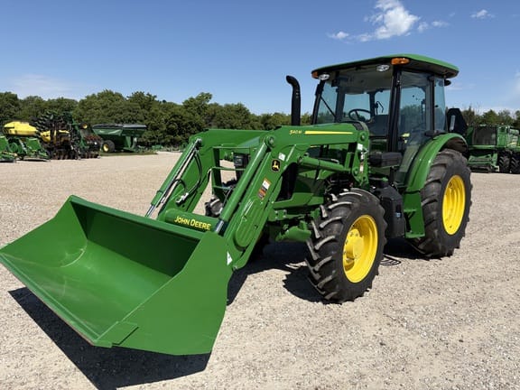 2025 John Deere 5090E Equipment Image0