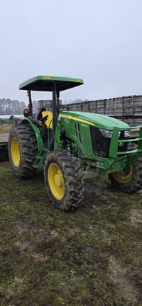 Image of John Deere 5090E equipment image 1