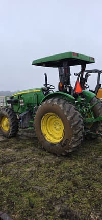 Image of John Deere 5090E equipment image 3