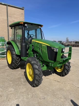 2025 John Deere 5090E Equipment Image0