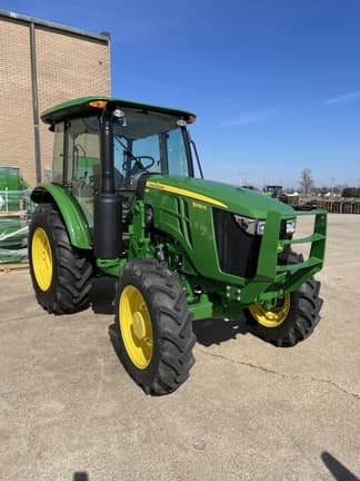 Image of John Deere 5090E equipment image 2