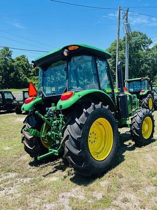 Image of John Deere 5090E equipment image 3