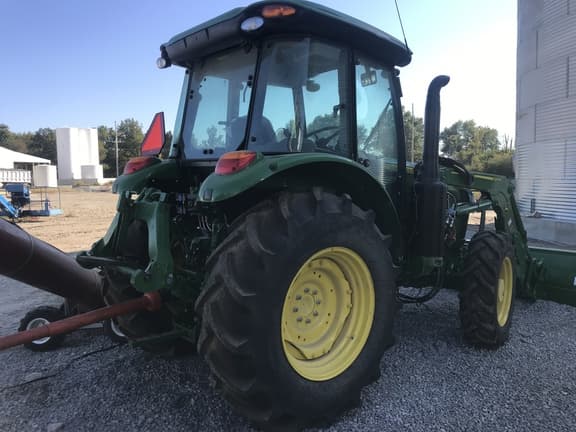 Image of John Deere 5090E equipment image 2