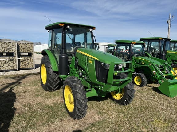 Image of John Deere 5090E equipment image 4