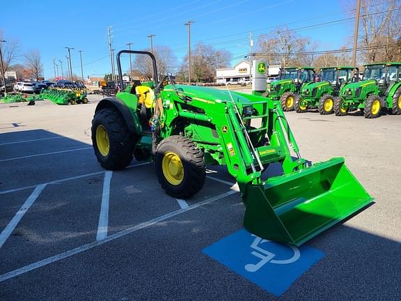 Image of John Deere 5090EL equipment image 1