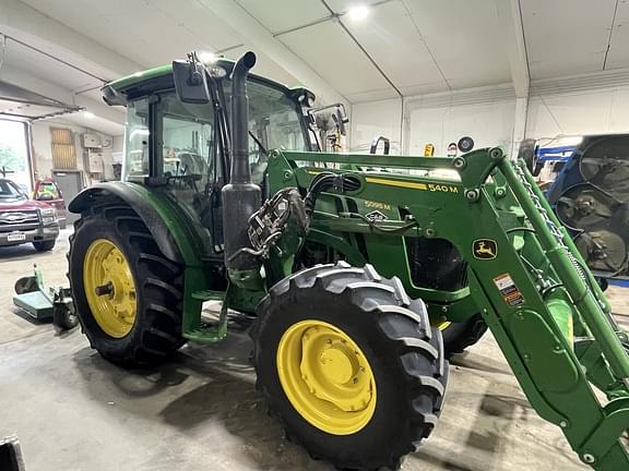 Image of John Deere 5095M equipment image 1