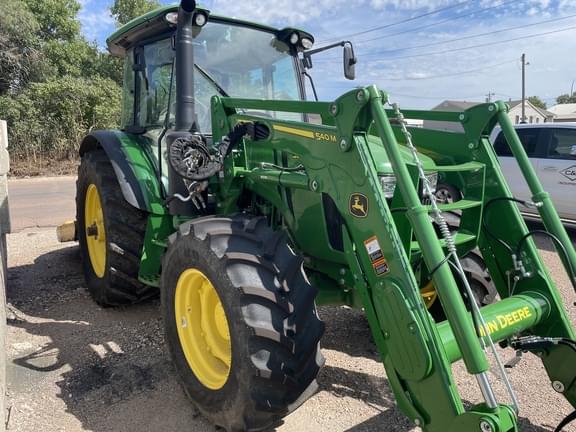 Image of John Deere 5095M equipment image 2