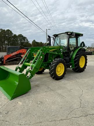 Image of John Deere 5095M equipment image 2