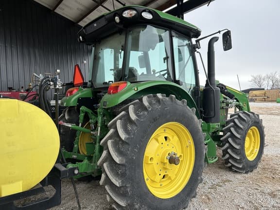 Image of John Deere 5095M equipment image 3
