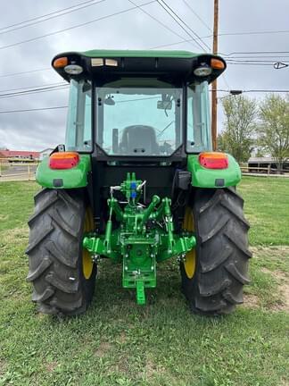 Image of John Deere 5100E equipment image 3