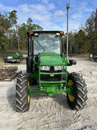 Image of John Deere 5100E equipment image 2