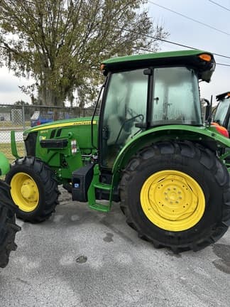 Image of John Deere 5100E equipment image 1