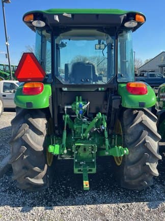 Image of John Deere 5100E equipment image 4