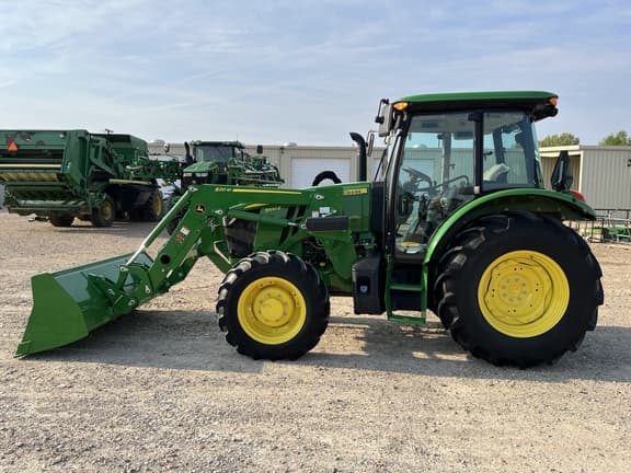 Image of John Deere 5100E equipment image 1
