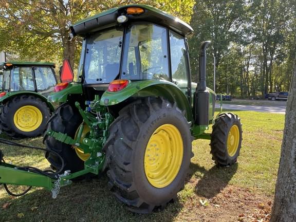 Image of John Deere 5100E equipment image 4