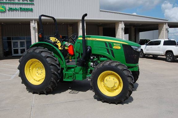Image of John Deere 5100E equipment image 1