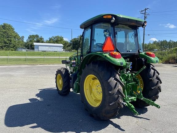 Image of John Deere 5100E equipment image 2