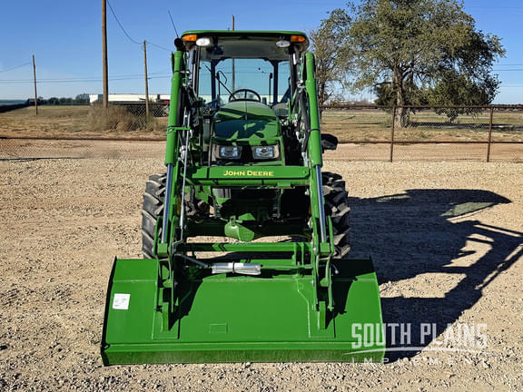 Image of John Deere 5100E equipment image 2