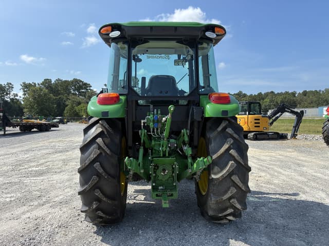 Image of John Deere 5100E equipment image 3