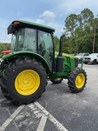 Image of John Deere 5100E equipment image 2
