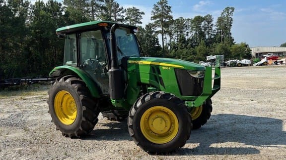 2025 John Deere 5100E Equipment Image0