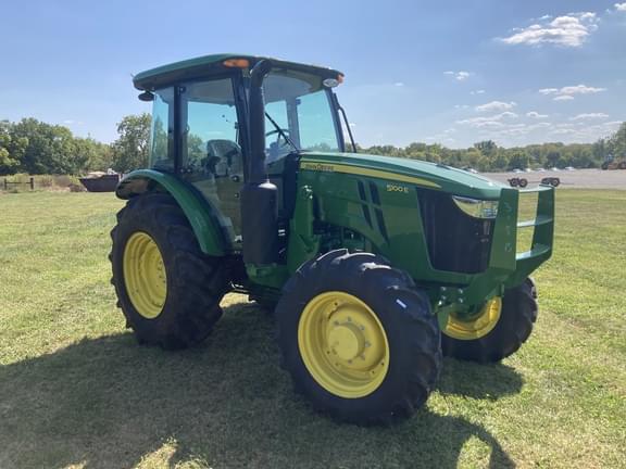 Image of John Deere 5100E equipment image 4