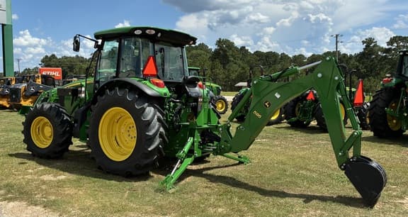 Image of John Deere 5105M equipment image 1