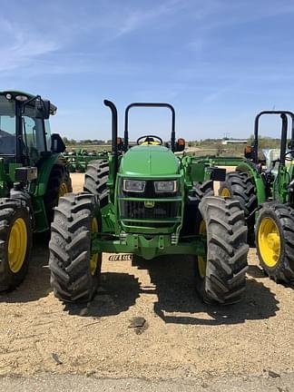 Image of John Deere 5105M Primary image