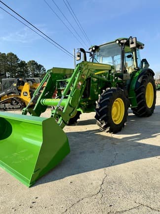Image of John Deere 5105M equipment image 4