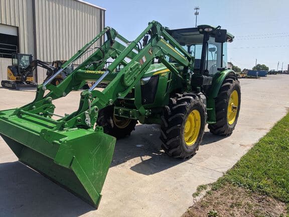 Image of John Deere 5105M Primary image