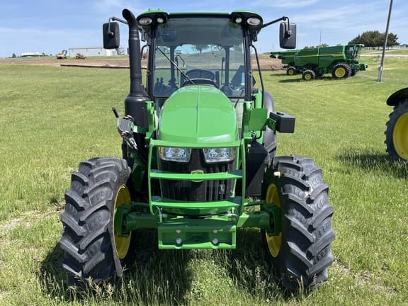 Image of John Deere 5120M equipment image 1