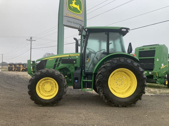 Image of John Deere 5120M Primary image