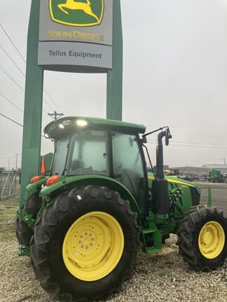 Image of John Deere 5120M equipment image 1