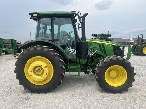 2025 John Deere 5120M Equipment Image0