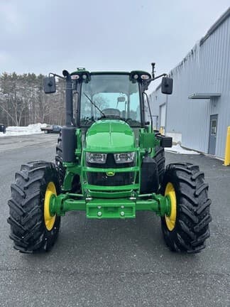 Image of John Deere 5120M equipment image 3