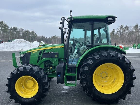 Image of John Deere 5120M equipment image 1