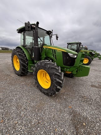 2025 John Deere 5120M Equipment Image0