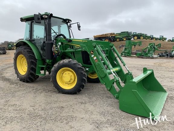 2025 John Deere 5120M Equipment Image0